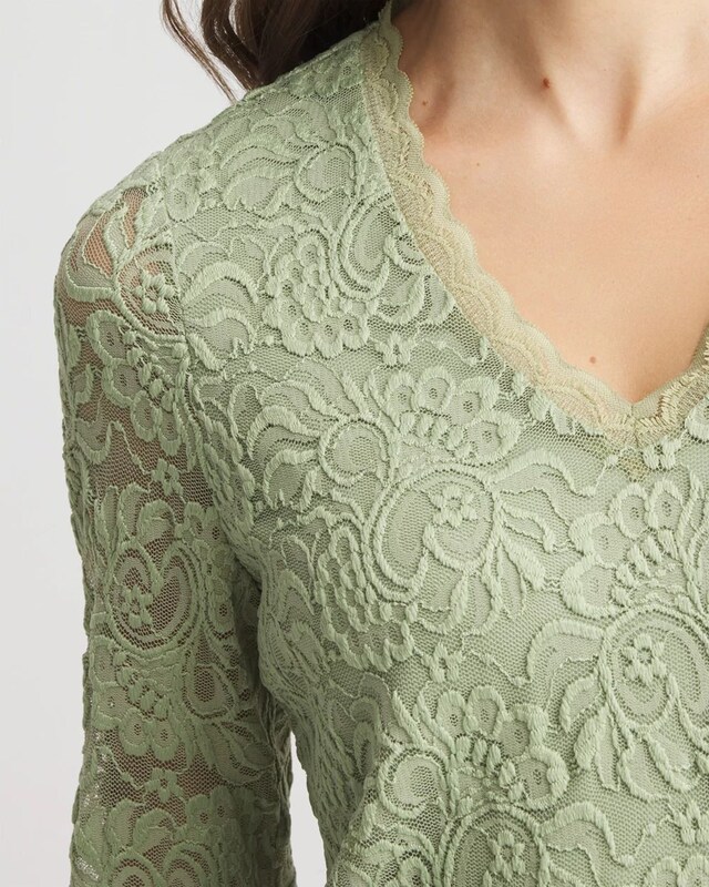 Lace Scallop-Hem Knit Tee - image 4